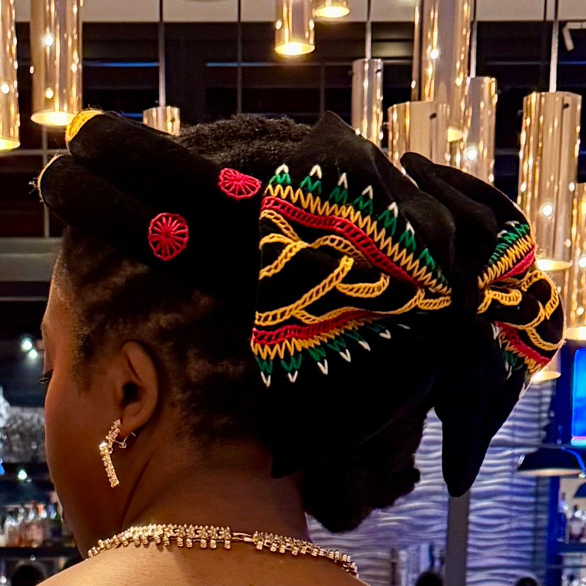 Regal Bow Toghu Fascinator