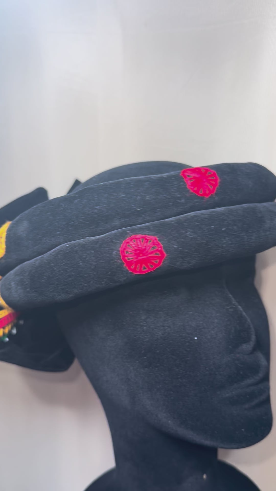 Regal Bow Toghu Fascinator